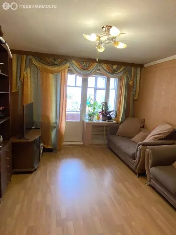 3-комнатная квартира: Сыктывкар, проспект Бумажников, 40 (67 м) - Фото 1