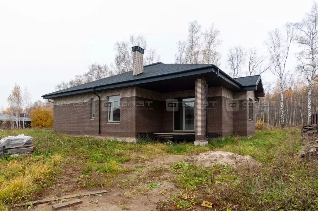 Дом в Татарстан, Казань ул. Ясмин, 3 (250 м) - Фото 1