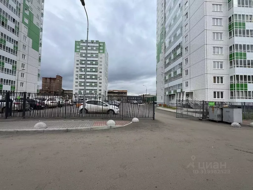 2-к кв. Красноярский край, Красноярск ул. Апрельская, 6И (54.6 м) - Фото 0