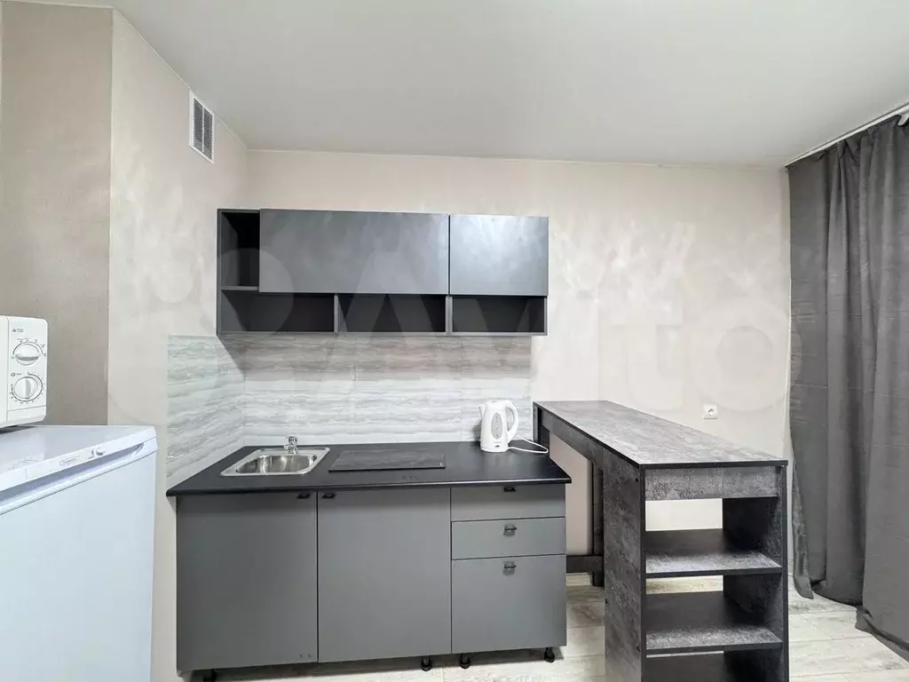 1-к. квартира, 40 м, 4/8 эт. - Фото 0