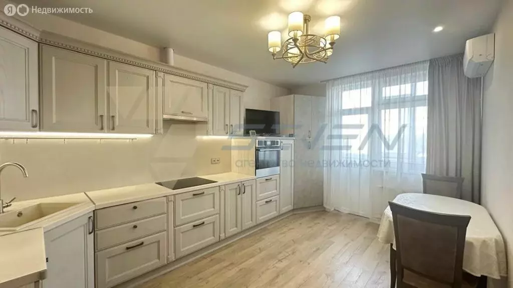 3-комнатная квартира: Севастополь, улица Колобова, 20 (91.4 м) - Фото 2