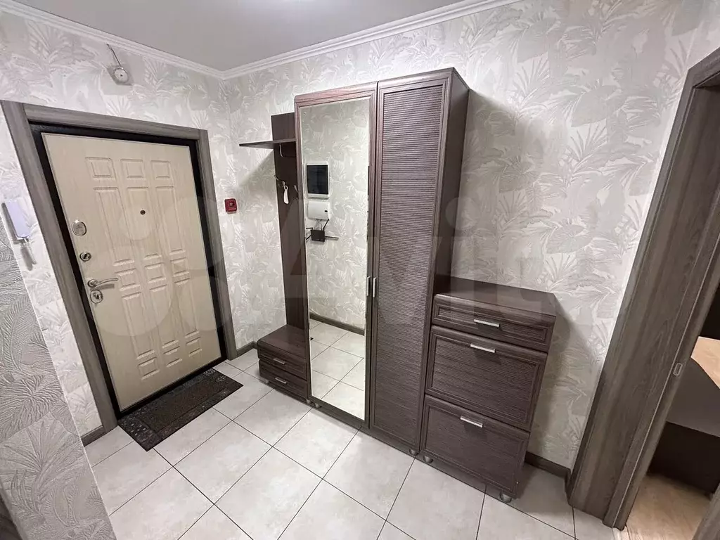 2-к. квартира, 60 м, 2/5 эт. - Фото 1