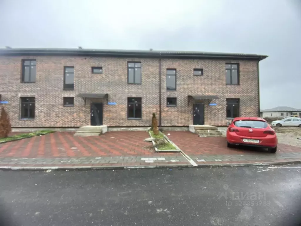 Таунхаус в Кабардино-Балкария, Чегемский район, с. Шалушка ул. ... - Фото 2