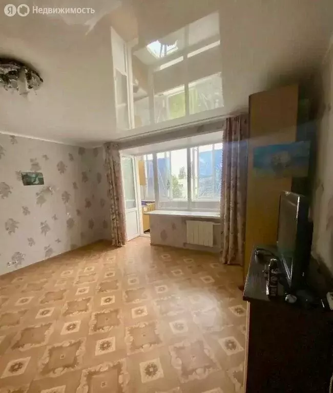1-комнатная квартира: Октябрьский, 34-й микрорайон, 2 (32.7 м) - Фото 1
