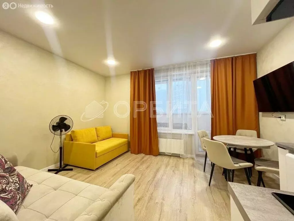 Квартира-студия: Тюмень, улица Фармана Салманова, 10 (25.9 м) - Фото 1