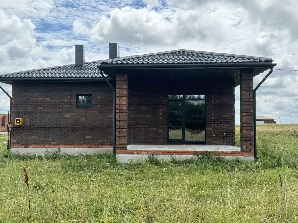 Дом в Татарстан, Высокогорский район, д. Чернышевка ул. Сиреневая (130 ... - Фото 0