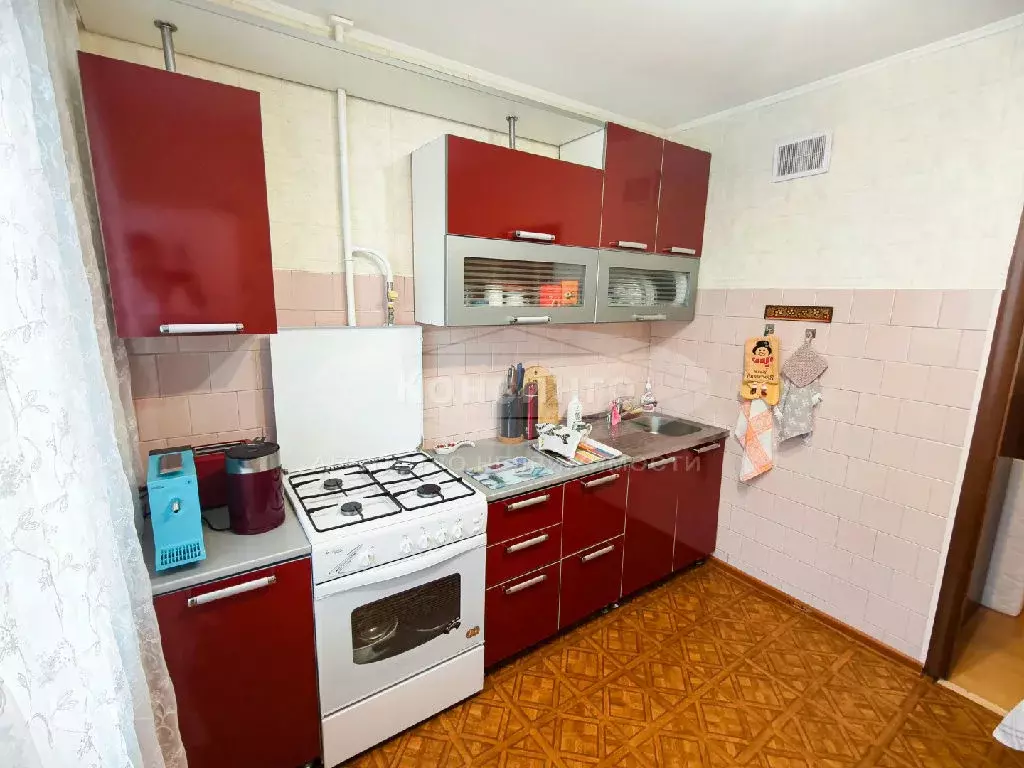 Продается 2-комнатная квартира - Фото 2