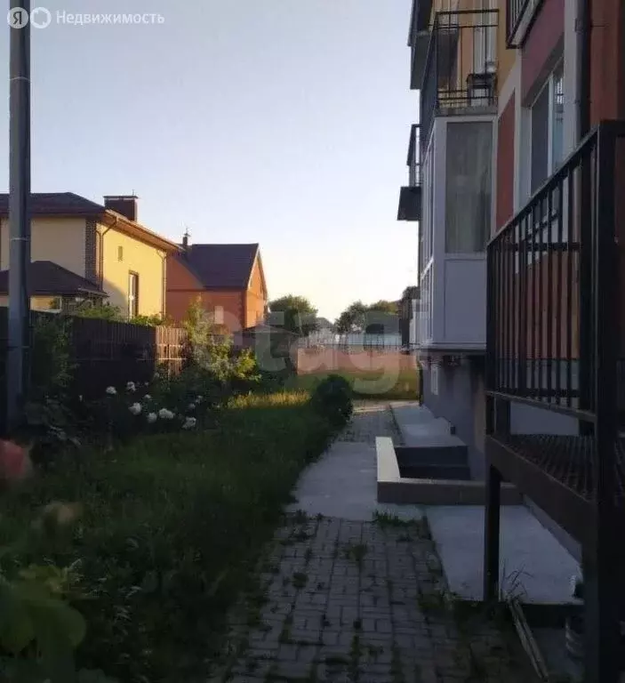 2-комнатная квартира: Гурьевск, Строительный переулок, 30А (66.1 м) - Фото 2