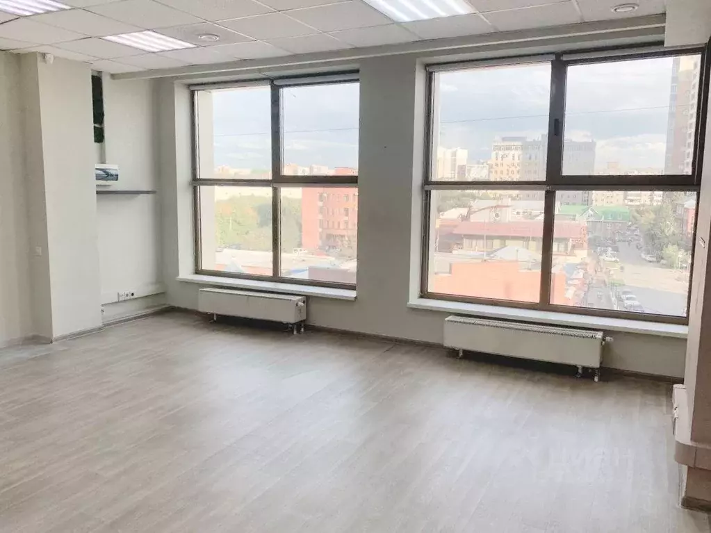 Офис в Омская область, Омск ул. Гагарина, 14 (152 м) - Фото 1