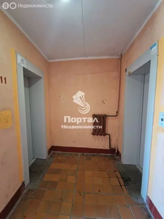 3-комнатная квартира: Серпухов, улица Ворошилова, 123 (71.1 м) - Фото 1