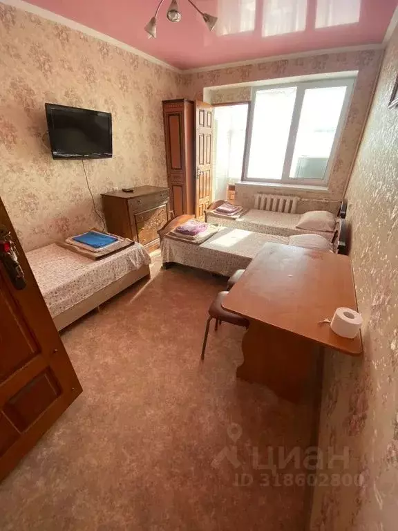 Комната Краснодарский край, Туапсе Звездная ул., 20Б - Фото 0