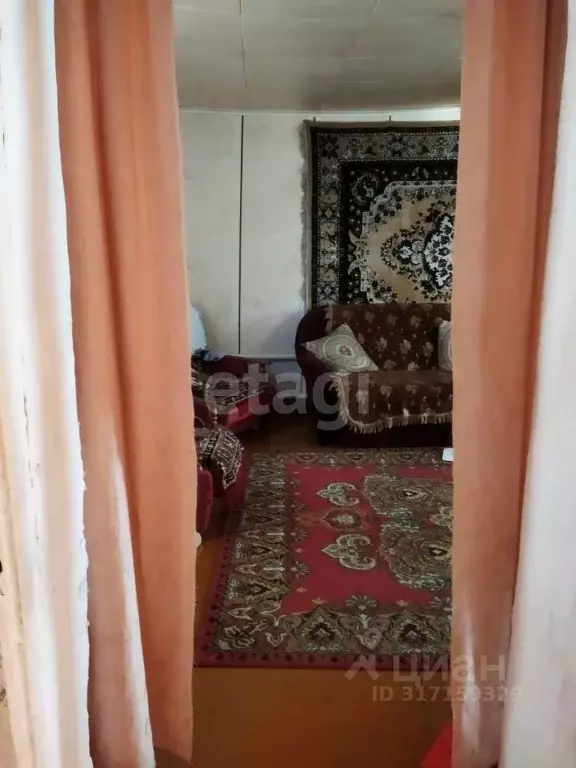 Дом в Краснодарский край, Ейский район, с. Кухаривка  (38 м) - Фото 1