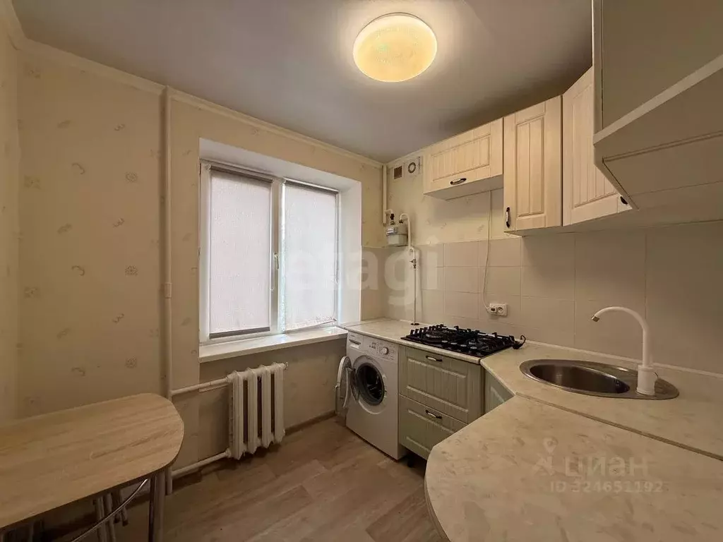 2-к кв. Крым, Феодосия ул. Первушина, 36А (41.6 м) - Фото 1