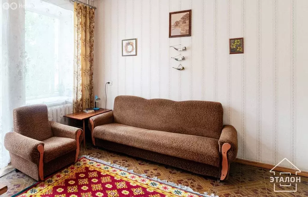 3-комнатная квартира: Омск, улица Ивана Алексеева, 8 (74.9 м) - Фото 0