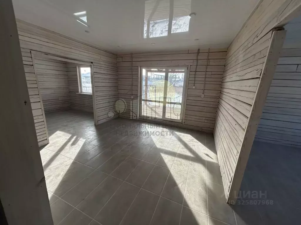 Дом в Иркутская область, Иркутский муниципальный округ, д. Куда ул. ... - Фото 1