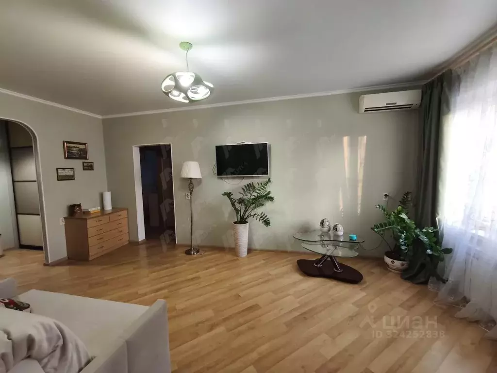 3-к кв. Астраханская область, Астрахань ул. 11-й Красной Армии, 2к1 ... - Фото 2