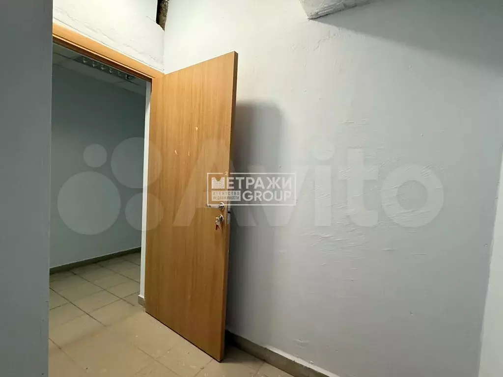 Продам складское помещение, 3.9 м - Фото 1
