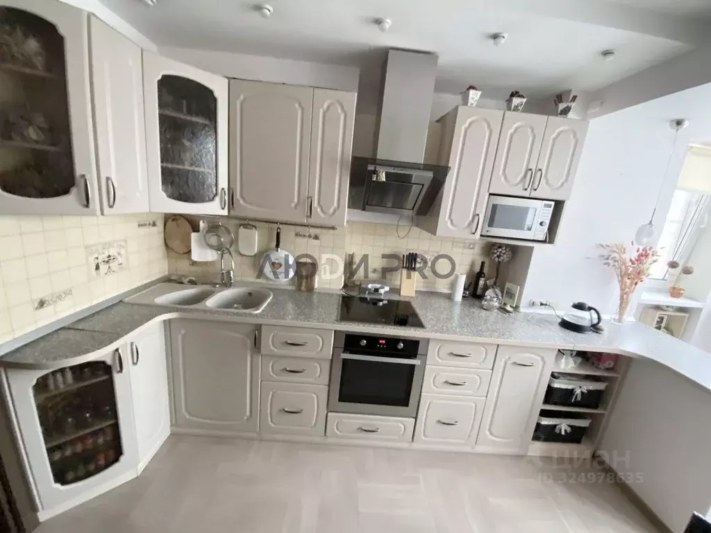 2-к кв. Кировская область, Киров Московская ул., 107к1 (63.2 м) - Фото 2