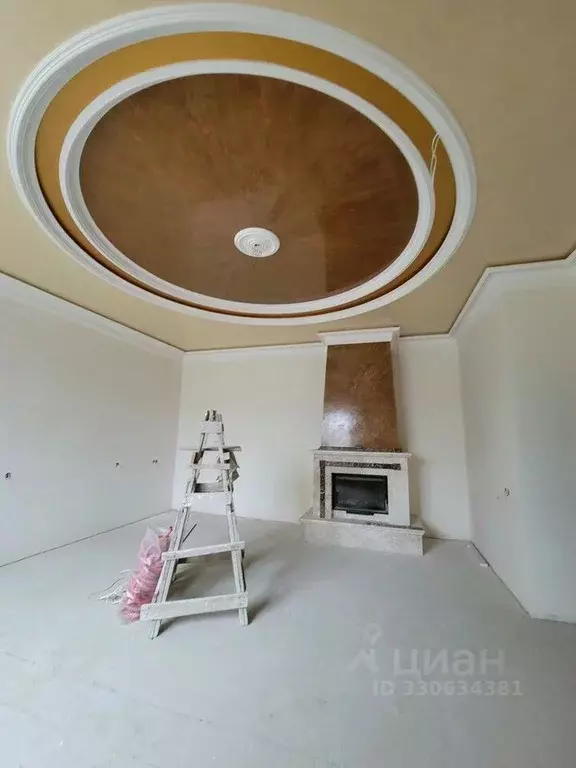 Дом в Крым, Евпатория пер. Кутузова (400 м) - Фото 1