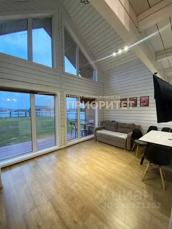 Дом в Саха (Якутия), Якутск городской округ, с. Хатассы, Кустук кв-л ... - Фото 1