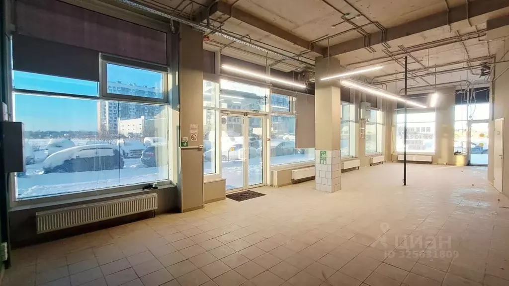 Торговая площадь в Ленинградская область, Мурино Всеволожский район, ... - Фото 1