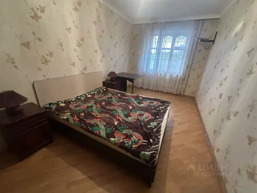 3-к кв. Северная Осетия, Владикавказ ул. Астана Кесаева, 32 (70.0 м) - Фото 1