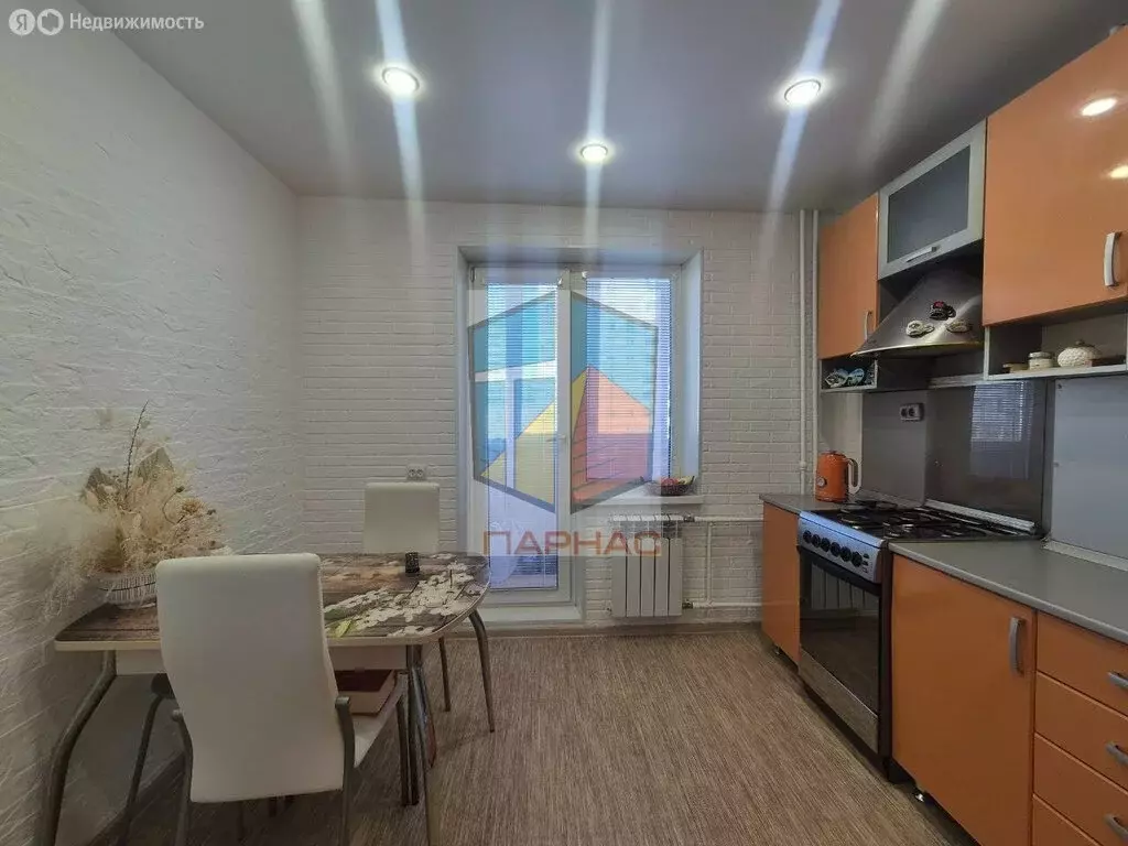 2-комнатная квартира: Краснотурьинск, Клубная улица, 16 (53.1 м) - Фото 1