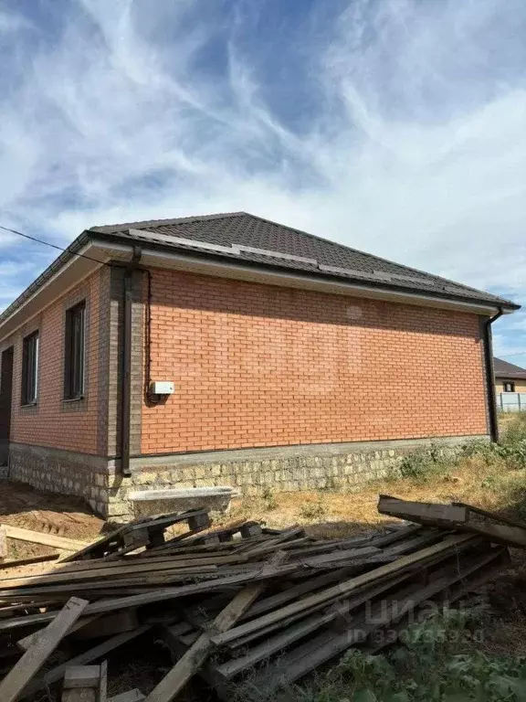 Дом в Калмыкия, Элиста ул. Кийкова, 6 (82 м) - Фото 2