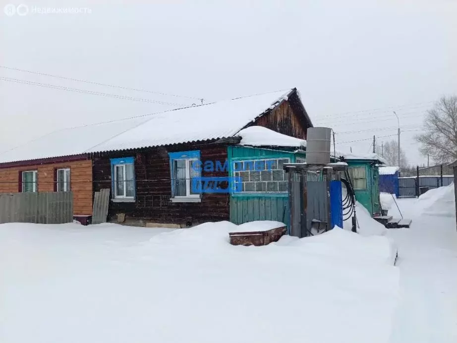 Дом в Бийский район, село Малоенисейское (61 м) - Фото 1