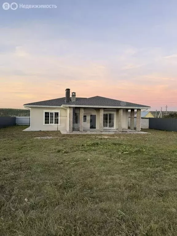 Дом в село Артюшкино, улица Мира (123.5 м) - Фото 1