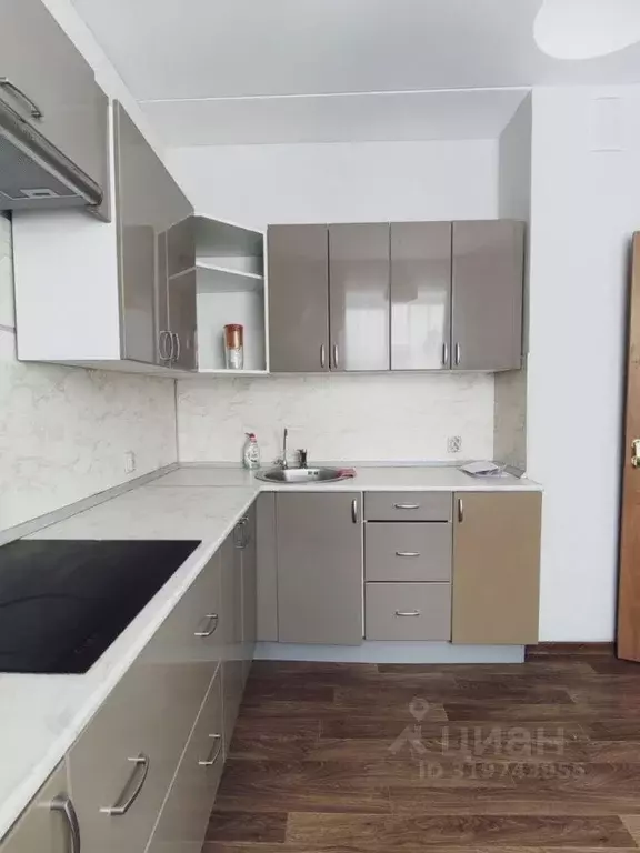 2-к кв. Ленинградская область, Всеволожск Южный мкр, ул. Малиновского, ... - Фото 2