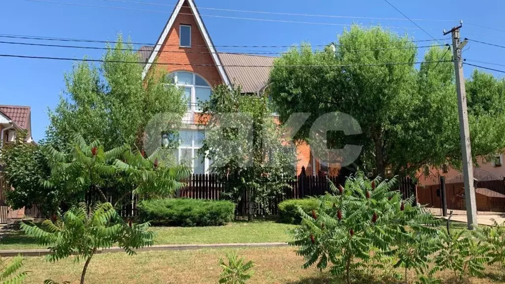 Дом в Краснодарский край, Горячий Ключ ул. Пихтовая (200 м) - Фото 2