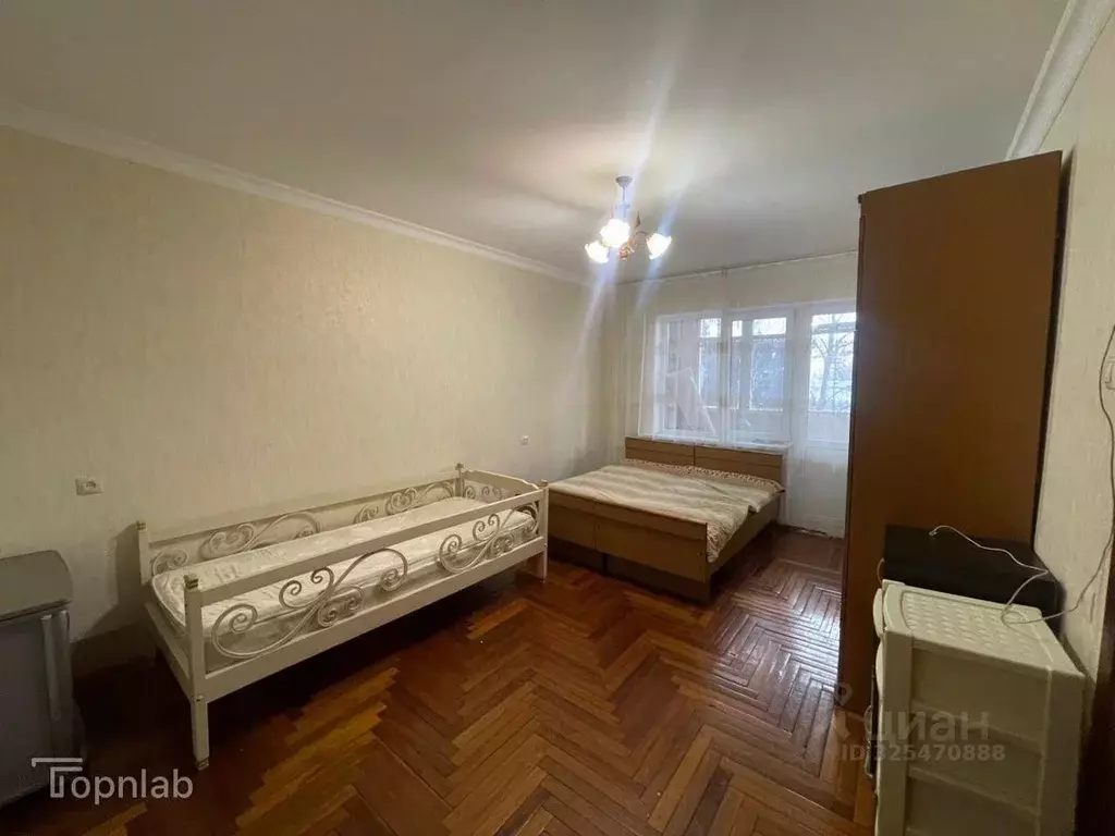 1-к кв. Кабардино-Балкария, Нальчик ул. Ю.А. Гагарина, 14 (40.0 м) - Фото 1