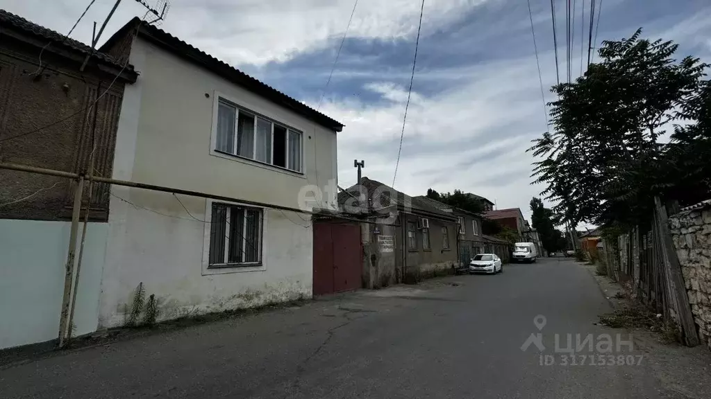 Участок в Дагестан, Махачкала ул. Салихова, 65 (4.5 сот.) - Фото 0