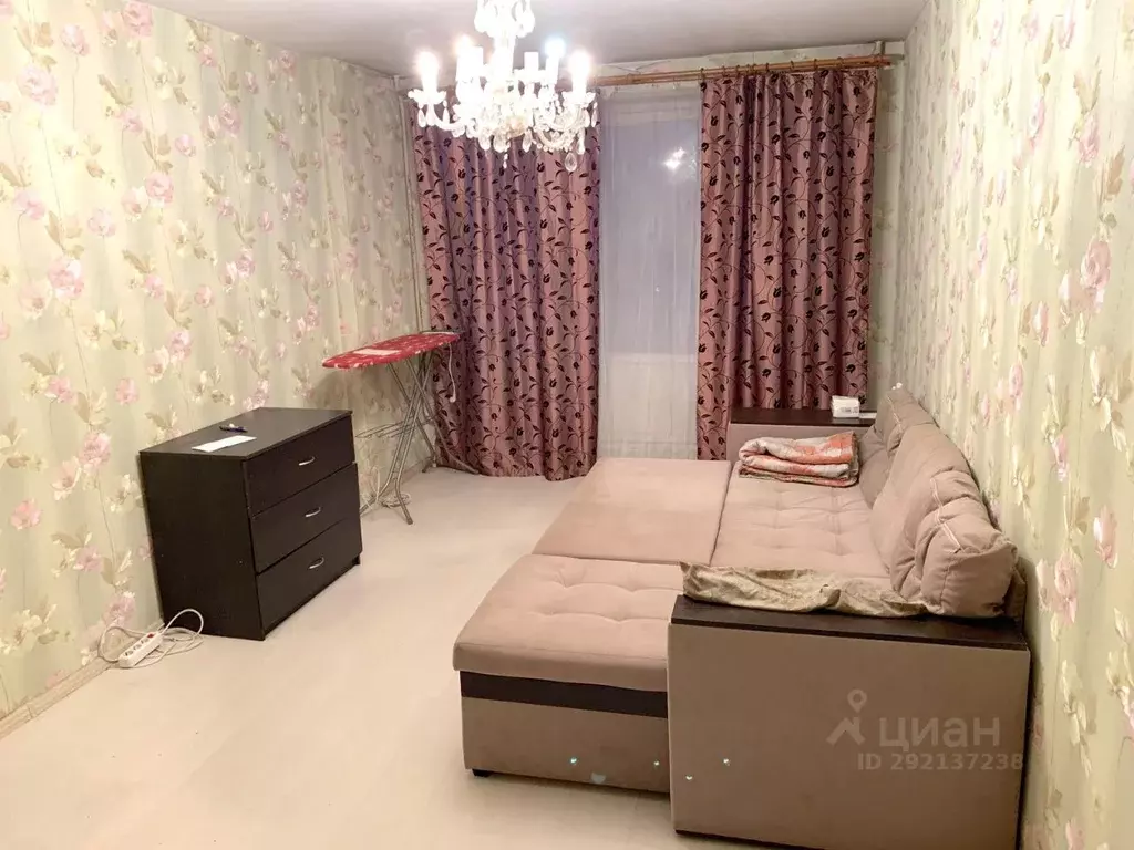 Комната Москва Самаркандский бул., 13К3 - Фото 1