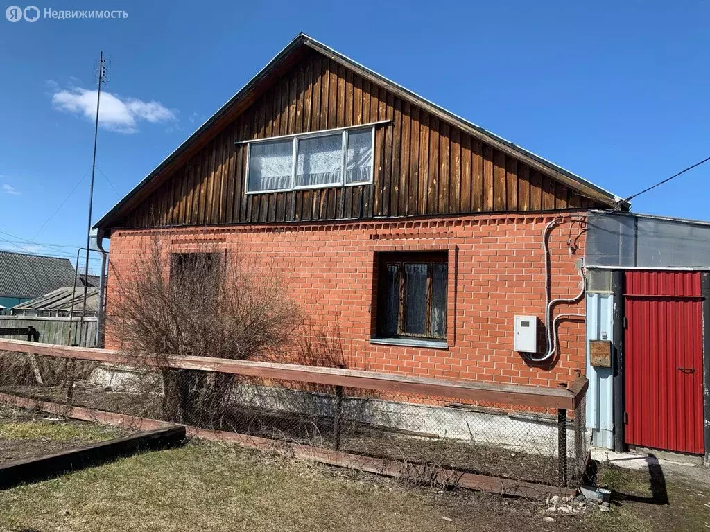 Дом в Ялуторовск, Вокзальная улица (100 м) - Фото 1