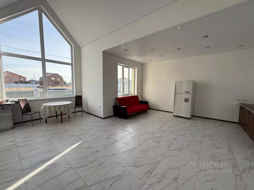 Коттедж в Омская область, Омский район, с. Усть-Заостровка ул. Светлая ... - Фото 1