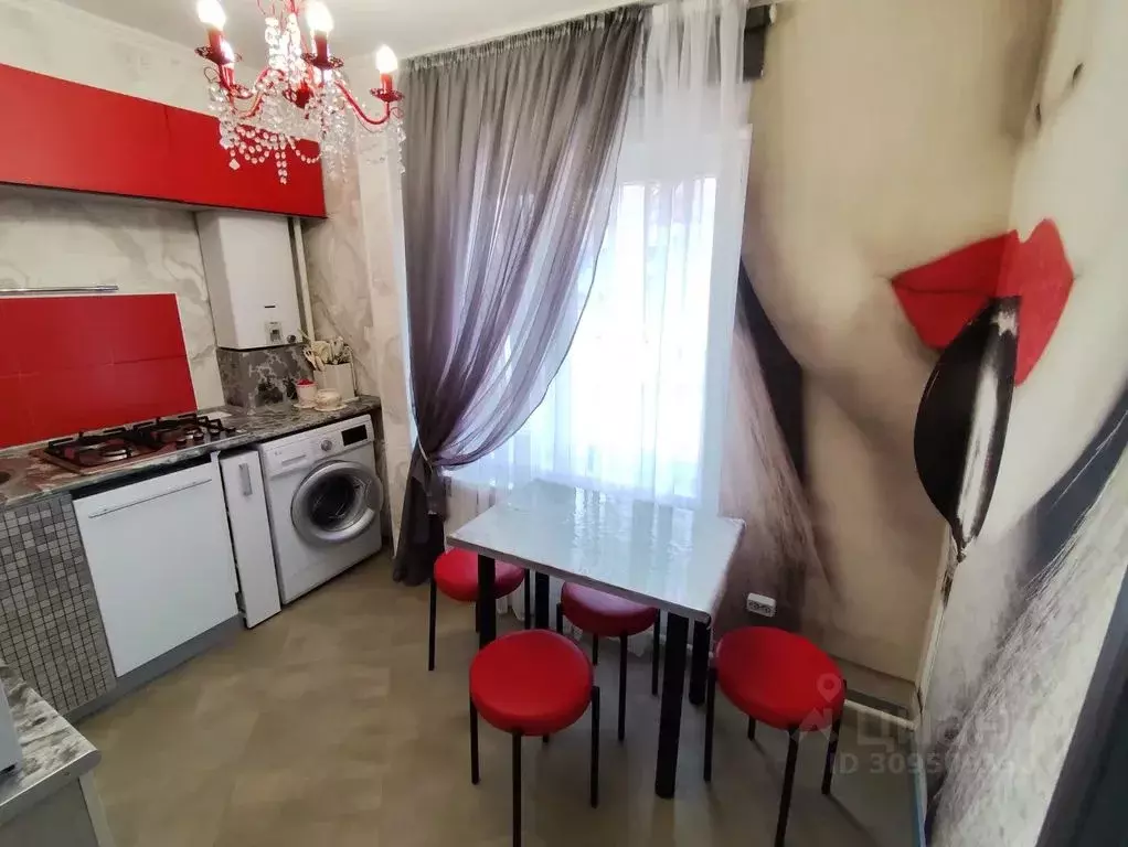 2-к кв. Коми, Ухта ул. 30 лет Октября, 8 (38.0 м) - Фото 2