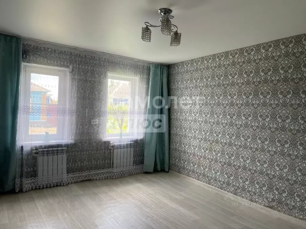 Таунхаус в Белгородская область, Старый Оскол ул. Гагарина (50 м) - Фото 1