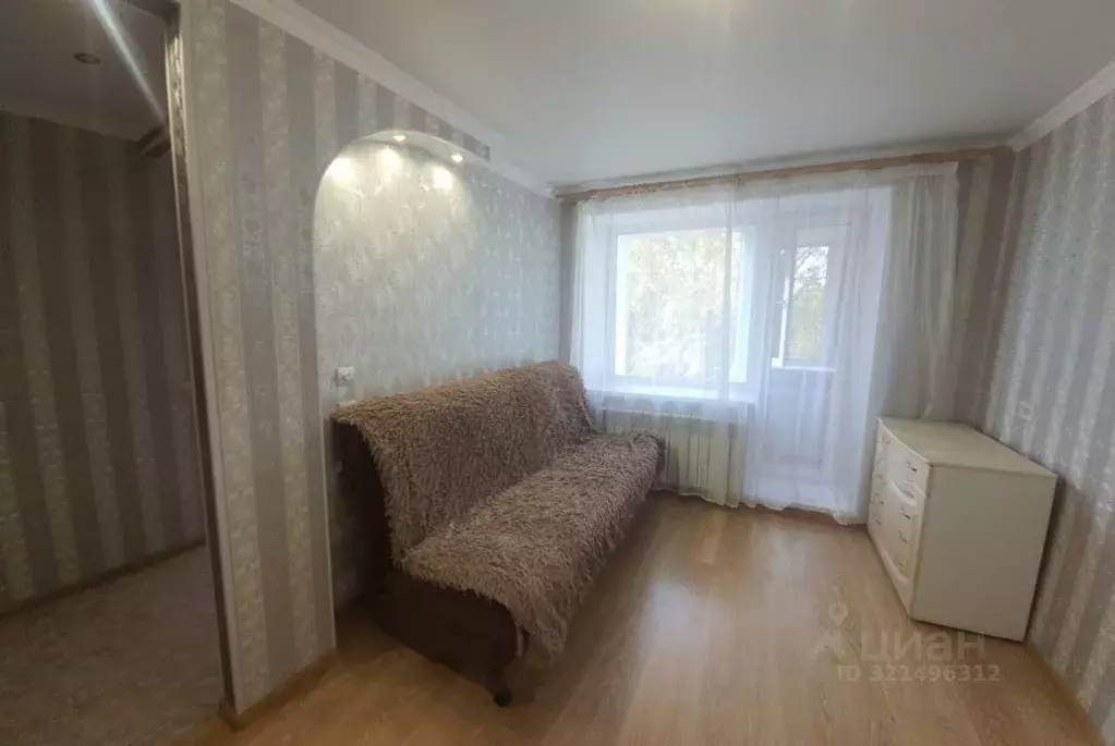 1-к кв. Омская область, Омск Городок Нефтяников мкр, ул. 50 лет ... - Фото 0