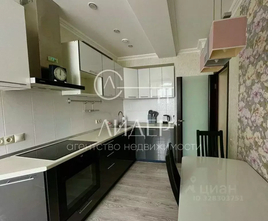 2-к кв. Краснодарский край, Сочи Донская мкр, ул. Гончарова, 1/1 (62.6 ... - Фото 1