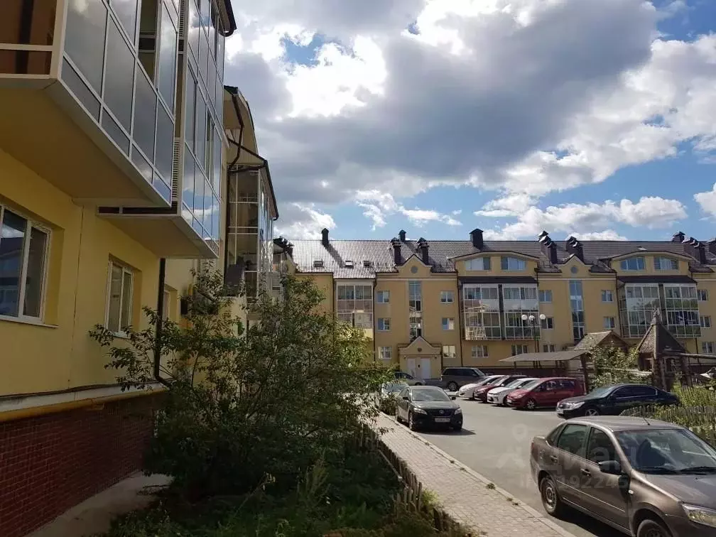 2-к кв. Свердловская область, Екатеринбург ул. Очеретина, 4 (51.0 м) - Фото 1