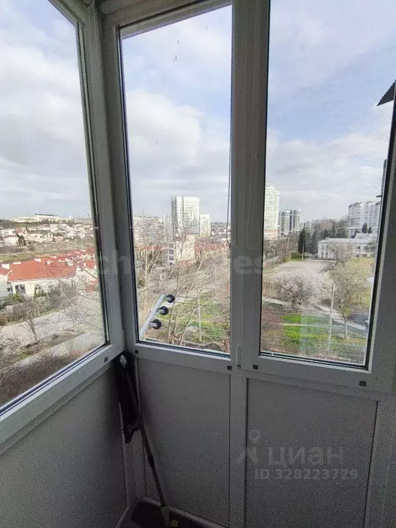 1-к кв. Севастополь ул. Адмирала Фадеева, 29Б (37.1 м) - Фото 2