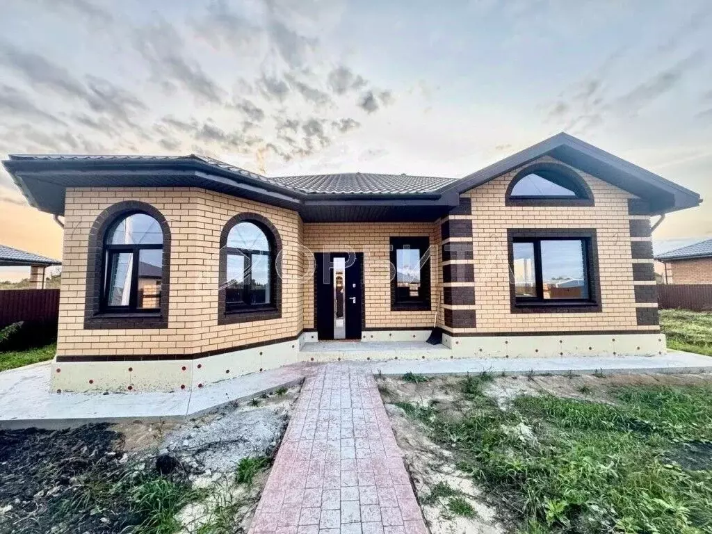 Дом в Тюменская область, Тюменский муниципальный округ, с. Чикча, ... - Фото 2