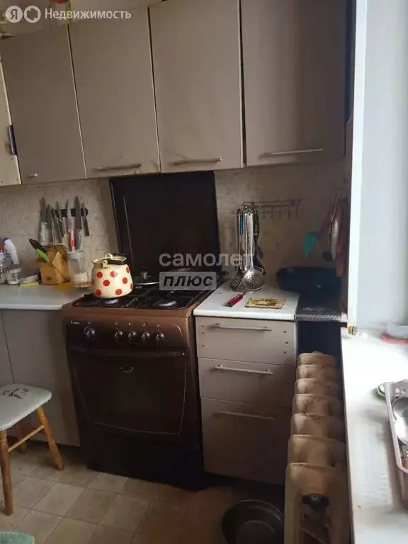 3-комнатная квартира: посёлок городского типа Белоомут, улица ... - Фото 2