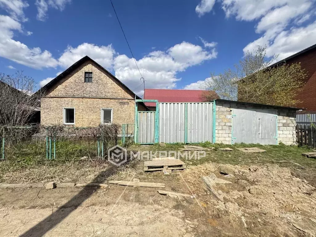 Дом в Челябинская область, Челябинск ул. Самохина, 33 (94 м) - Фото 1