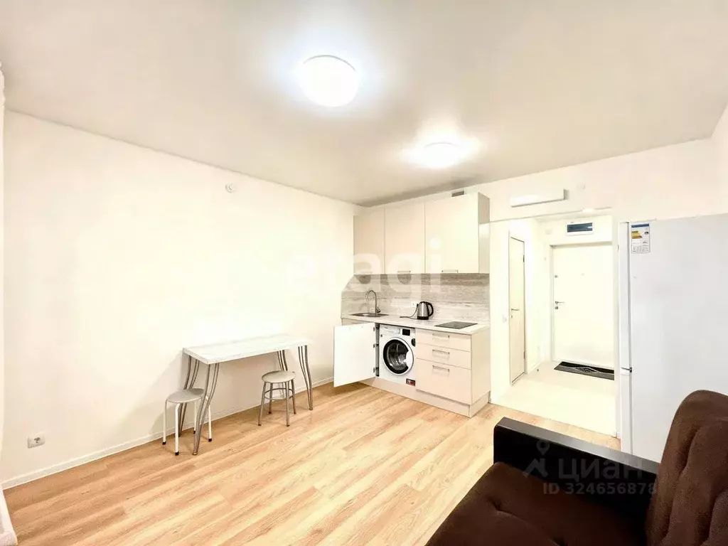 Студия Тюменская область, Тюмень Полевая ул., 117к3 (21.6 м) - Фото 1