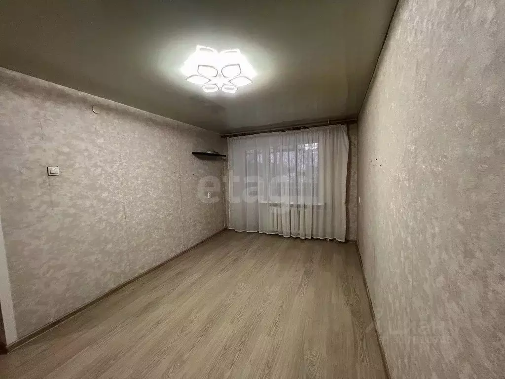 1-к кв. Кировская область, Киров ул. Красина, 60 (31.6 м) - Фото 1