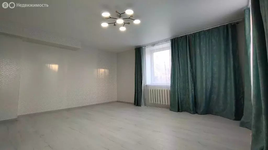 1-комнатная квартира: Смоленск, улица Котовского, 1 (34 м) - Фото 1