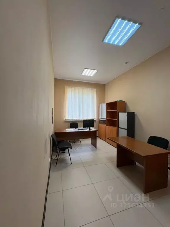 Офис в Башкортостан, Уфа ул. Шафиева, 44/1 (25 м) - Фото 2